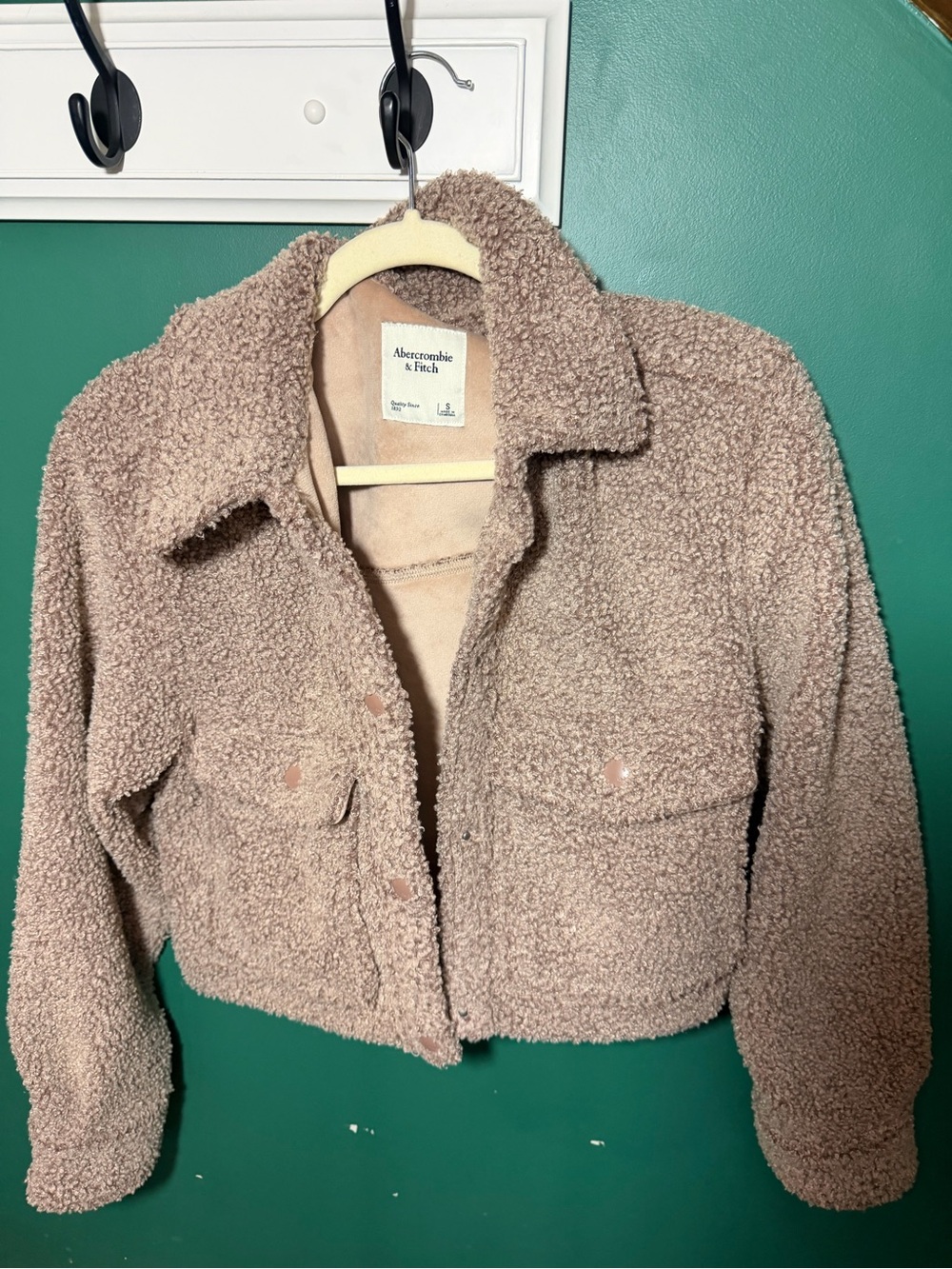 Abercrombie & Fitch Taupe Sherpa Cropped Coat